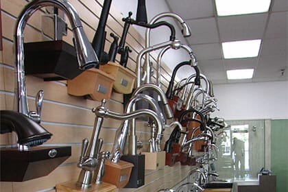 Faucet and Fixtures for the kitchen